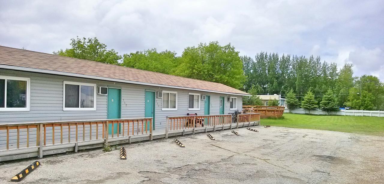 Moosomin Motel Exterior photo