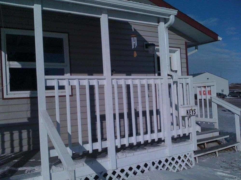 Moosomin Motel Exterior photo